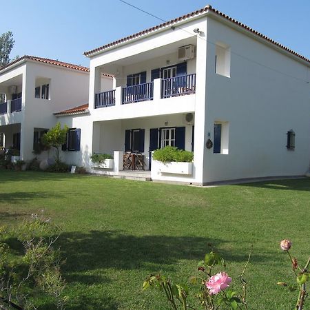 Eressos Ilios Apartments Skála Eresoú Cameră foto